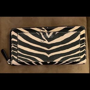 Authentic Coach zebra wallet
